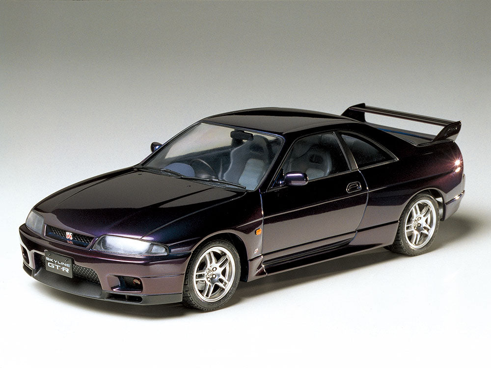 24145 Tamiya 1/24 Nissan Skyline GT-R V Spec Model Kit